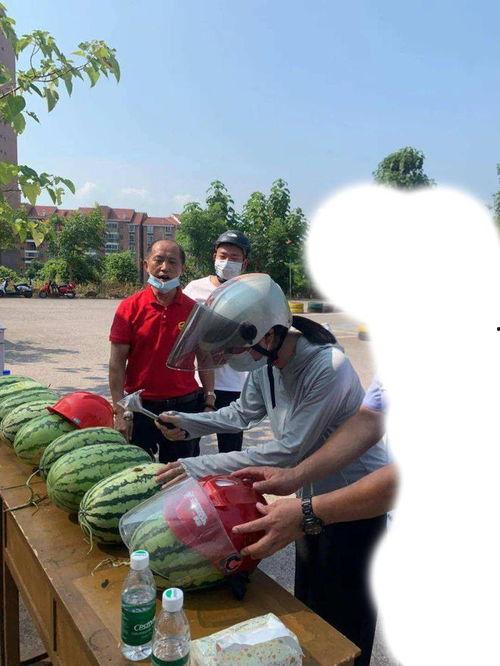 吃瓜群众看唐山事件,吃瓜群众视角下的社会现象剖析