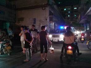 警察叔叔吃瓜群众,警察叔叔与吃瓜群众的趣味互动