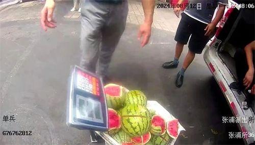 上饶吃瓜群众在现场被打,吃瓜群众被打引发社会关注